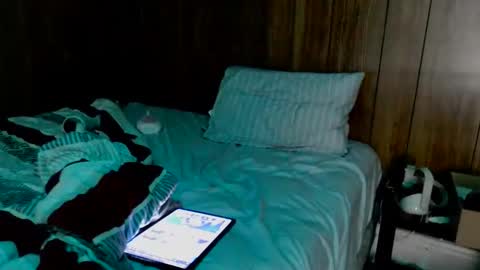 johnpaulkent82 online show from September 17, 4:52 pm