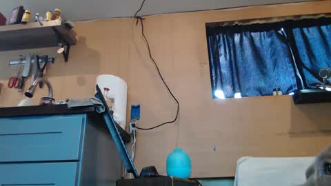 Snapshot of johnplayer23 chatting on January 1, 5:44 pm johnplayer23 online show from January 1, 5:44 pm