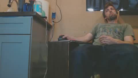 Snapshot of johnplayer23 chatting on January 19, 2:38 pm johnplayer23 online show from January 19, 2:38 pm