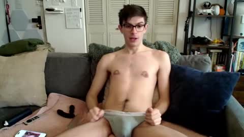 Snapshot of johnresmain chatting on February 18, 2:49 pm johnresmain online show from February 18, 2:49 pm