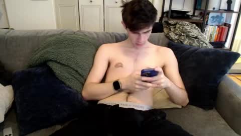 Snapshot of johnresmain chatting on March 11, 9:26 pm johnresmain online show from March 11, 9:26 pm