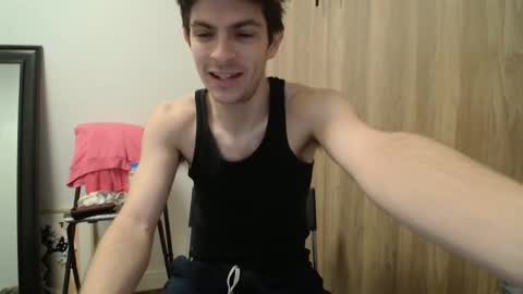 Snapshot of johnresmain chatting on February 26, 3:33 pm johnresmain online show from February 26, 3:33 pm