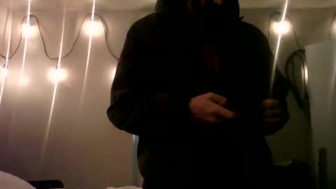 Snapshot of johnryantexas chatting on January 13, 10:37 pm Give John Ryan A Thumbs Up online show from January 13, 10:37 pm