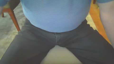 Snapshot of johnxxx549 chatting on September 29, 12:32 pm johnxxx549 online show from September 29, 12:32 pm