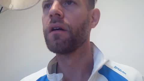 jojo19844 online show from September 30, 5:01 am