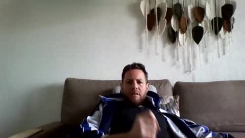 jojo19844 online show from February 20, 9:21 am