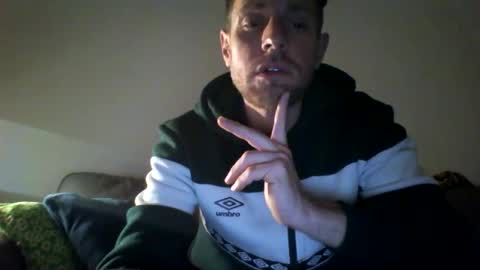 jojo19844 online show from April 18, 9:26 pm