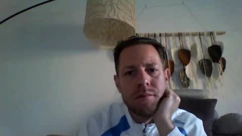 Snapshot of jojo19844 chatting on April 27, 4:54 am jojo19844 online show from April 27, 4:54 am
