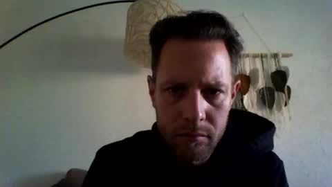 Snapshot of jojo19844 chatting on May 4, 5:03 am jojo19844 online show from May 4, 5:03 am