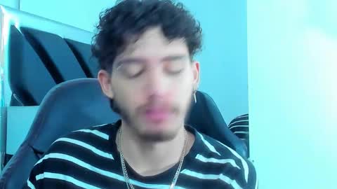 jojobraando online show from November 28, 12:35 am