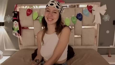 jolie_lov online show from November 29, 1:36 pm