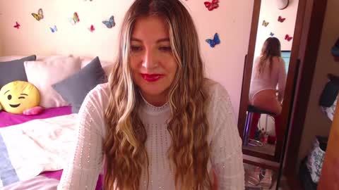 Jolie Mature online show from January 26, 8:34 pm