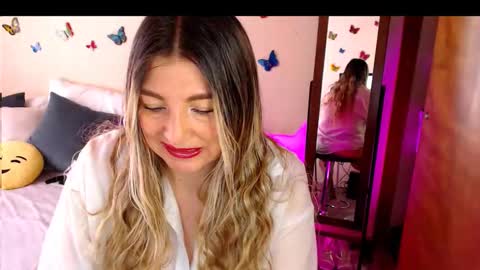 Jolie Mature online show from September 14, 9:03 pm