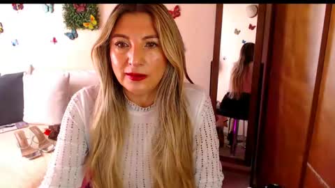Snapshot of jolie_mature_ chatting on July 12, 5:48 pm Jolie Mature online show from July 12, 5:48 pm