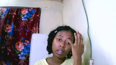 Snapshot of joliekah27 chatting on January 26, 5:13 pm joliekah27 online show from January 26, 5:13 pm