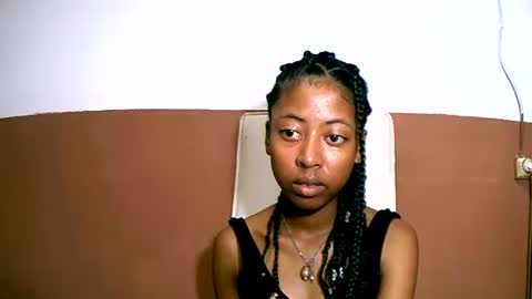 Snapshot of joliekah27 chatting on February 12, 6:19 pm joliekah27 online show from February 12, 6:19 pm