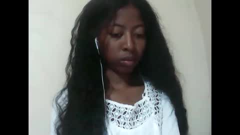 joliekah27 online show from March 10, 6:46 pm