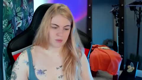 Jolly online show from January 31, 4:58 am