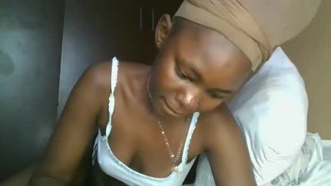 jollynabeb online show from November 2, 2:19 pm