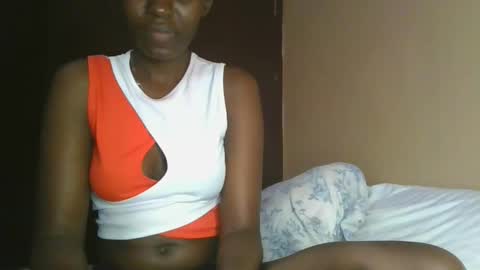 Snapshot of jollynabeb chatting on February 4, 10:43 am jollynabeb online show from February 4, 10:43 am