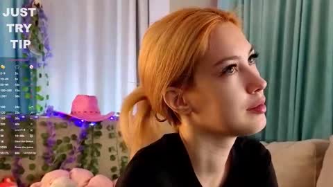 Viola online show from February 13, 1:18 pm