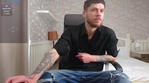 JonahShaw online show from April 11, 4:39 am