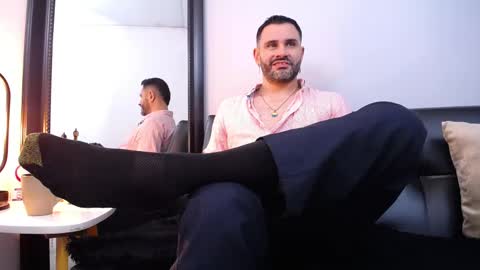  JONAS BEARD  online show from February 27, 8:42 pm