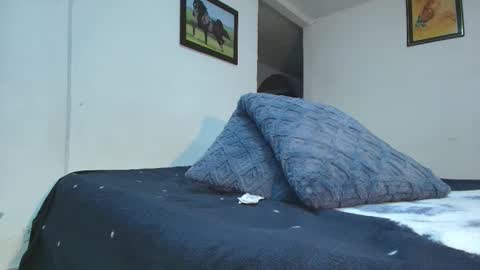 Jonas online show from February 13, 11:39 am