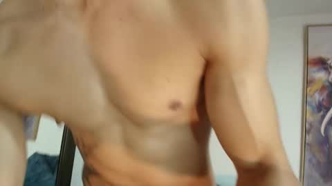 Snapshot of jonas_smith1 chatting on May 24, 12:54 pm Jonas online show from May 24, 12:54 pm