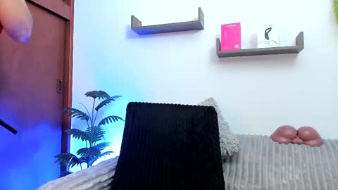 Jonathan RiversNew online show from October 12, 5:12 pm