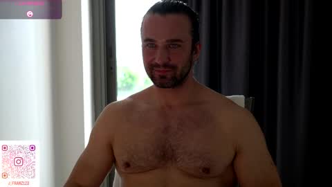 jonathanfranz123 online show from October 31, 2:12 am