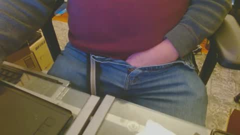 joncpics online show from February 28, 3:15 am