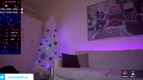 Snapshot of joni_joni18 chatting on January 4, 5:48 am John     online show from January 4, 5:48 am