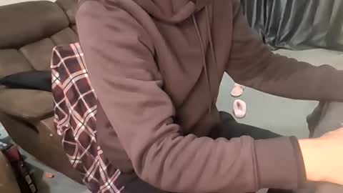 jonlow1 online show from January 7, 10:45 pm