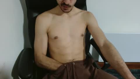 jonneydicka online show from January 15, 5:01 am