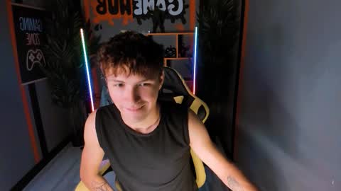 Snapshot of jonny_dark chatting on September 15, 10:59 am Jonny online show from September 15, 10:59 am