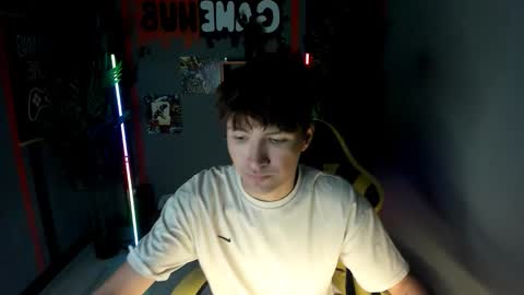 Snapshot of jonny_dark chatting on September 26, 11:03 am Jonny online show from September 26, 11:03 am