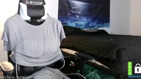 JonnyDieston online show from April 19, 1:05 am