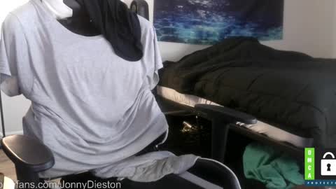 JonnyDieston online show from April 29, 12:37 am