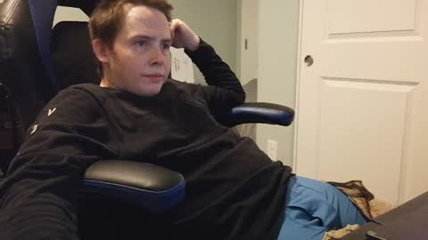 Snapshot of jonnyonthespot3 chatting on April 5, 3:36 am Jonnyonthespot3 online show from April 5, 3:36 am