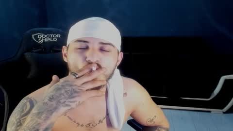 jonnyporn1 online show from March 3, 10:04 pm