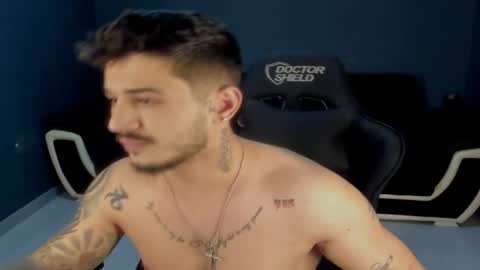 jonnyporn1 online show from March 19, 4:11 pm