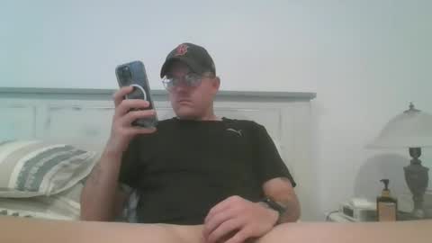 jonoy1995 online show from November 11, 3:06 am