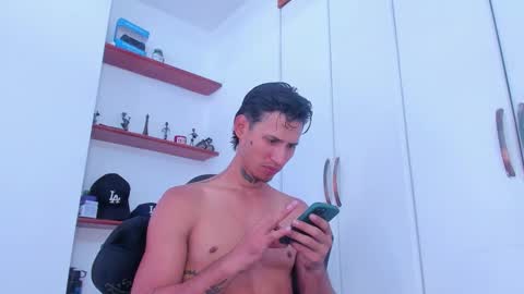 Ryder Jon online show from December 18, 5:08 pm