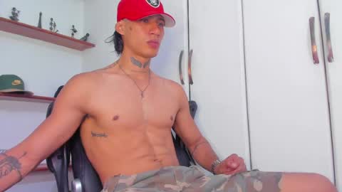 Ryder Jon online show from May 17, 12:41 am