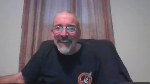 Snapshot of jony_five chatting on February 9, 9:17 pm Jon online show from February 9, 9:17 pm