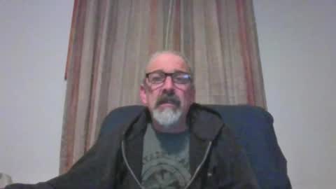 Snapshot of jony_five chatting on March 6, 3:13 am Jon online show from March 6, 3:13 am