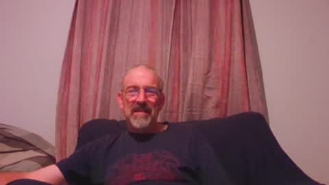 Snapshot of jony_five chatting on September 30, 2:05 am Jon online show from September 30, 2:05 am