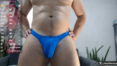 Snapshot of jony_verona chatting on July 4, 11:33 pm Jonathan online show from July 4, 11:33 pm