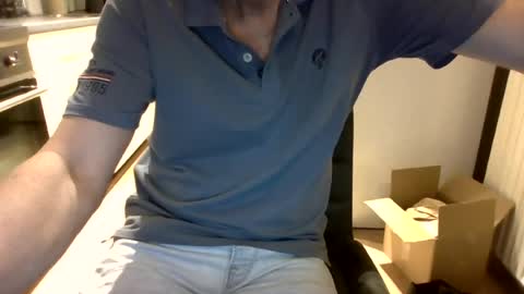Snapshot of jop55 chatting on June 22, 3:31 pm Jop55 online show from June 22, 3:31 pm